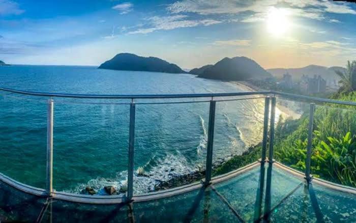 Apartamento Guarujá Astúrias Esterno foto