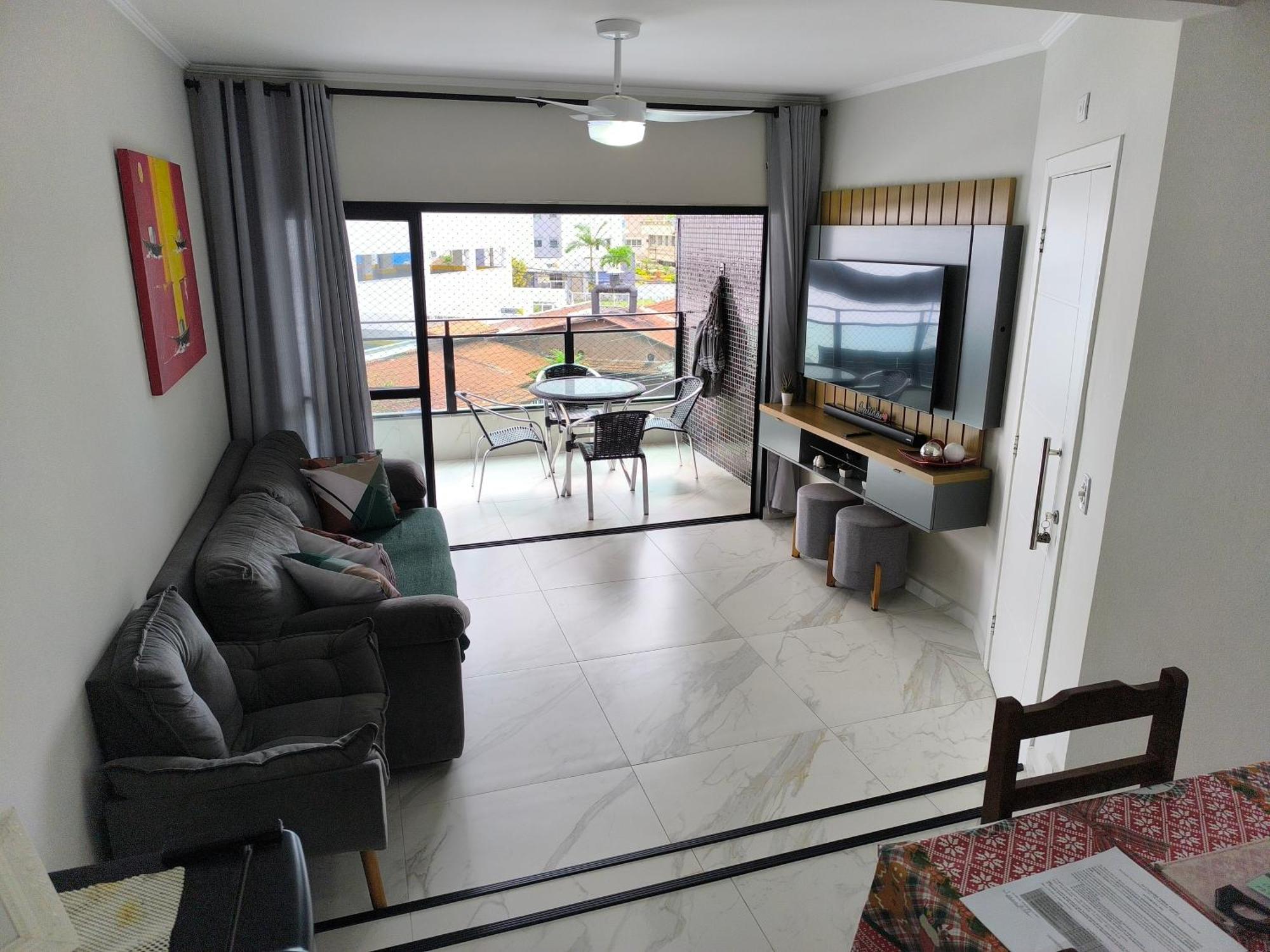 Apartamento Guarujá Astúrias Esterno foto